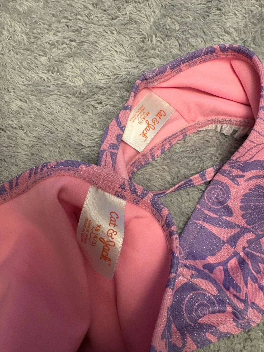 Cat & Jack Girl's 2 Piece Swimsuit Size XS (4/5)